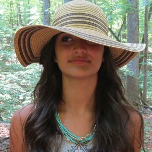 Meet your Posher, Haley